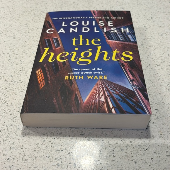 The Heights Novel by Louise Candlish📚 - Picture 3 of 6